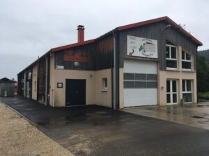 Les bâtiments de la fromagerie de la Seignette, dans le Doubs